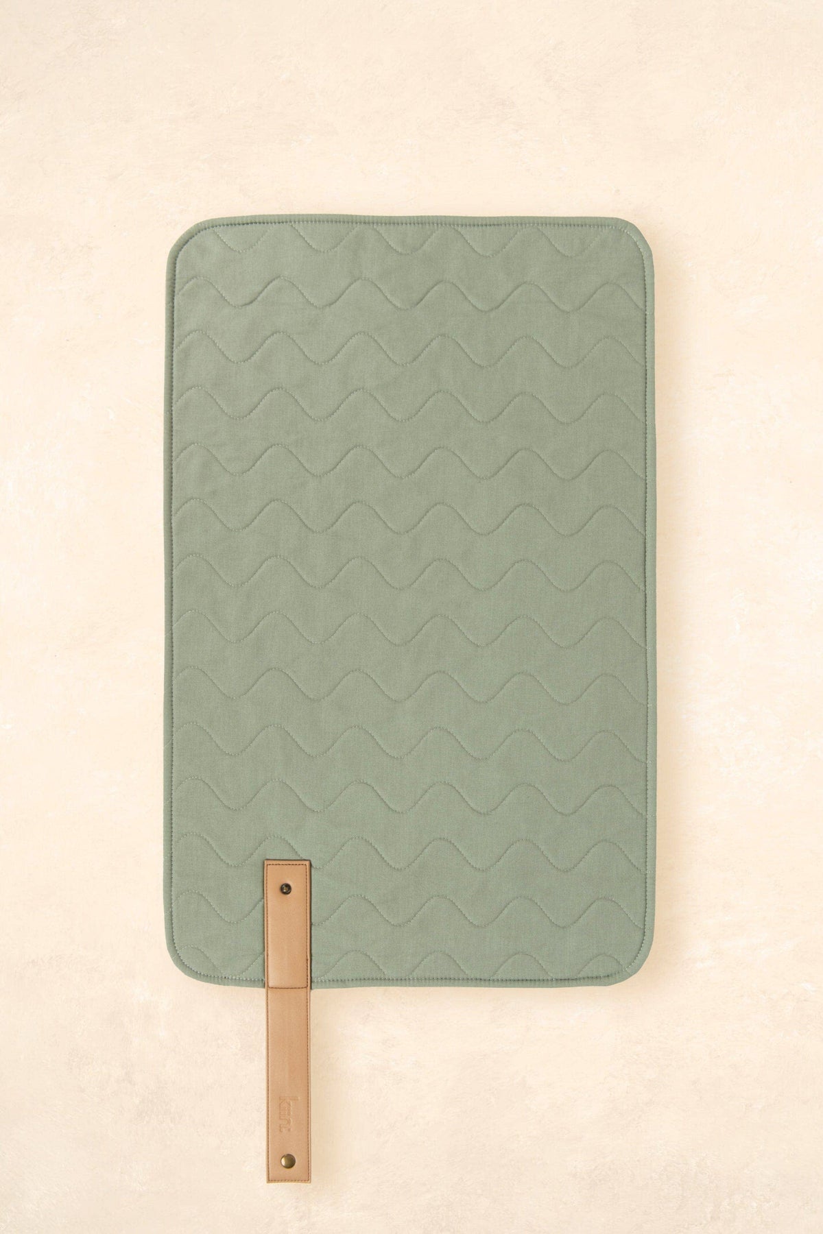 Luxe Travel Change Mat: Chocolate