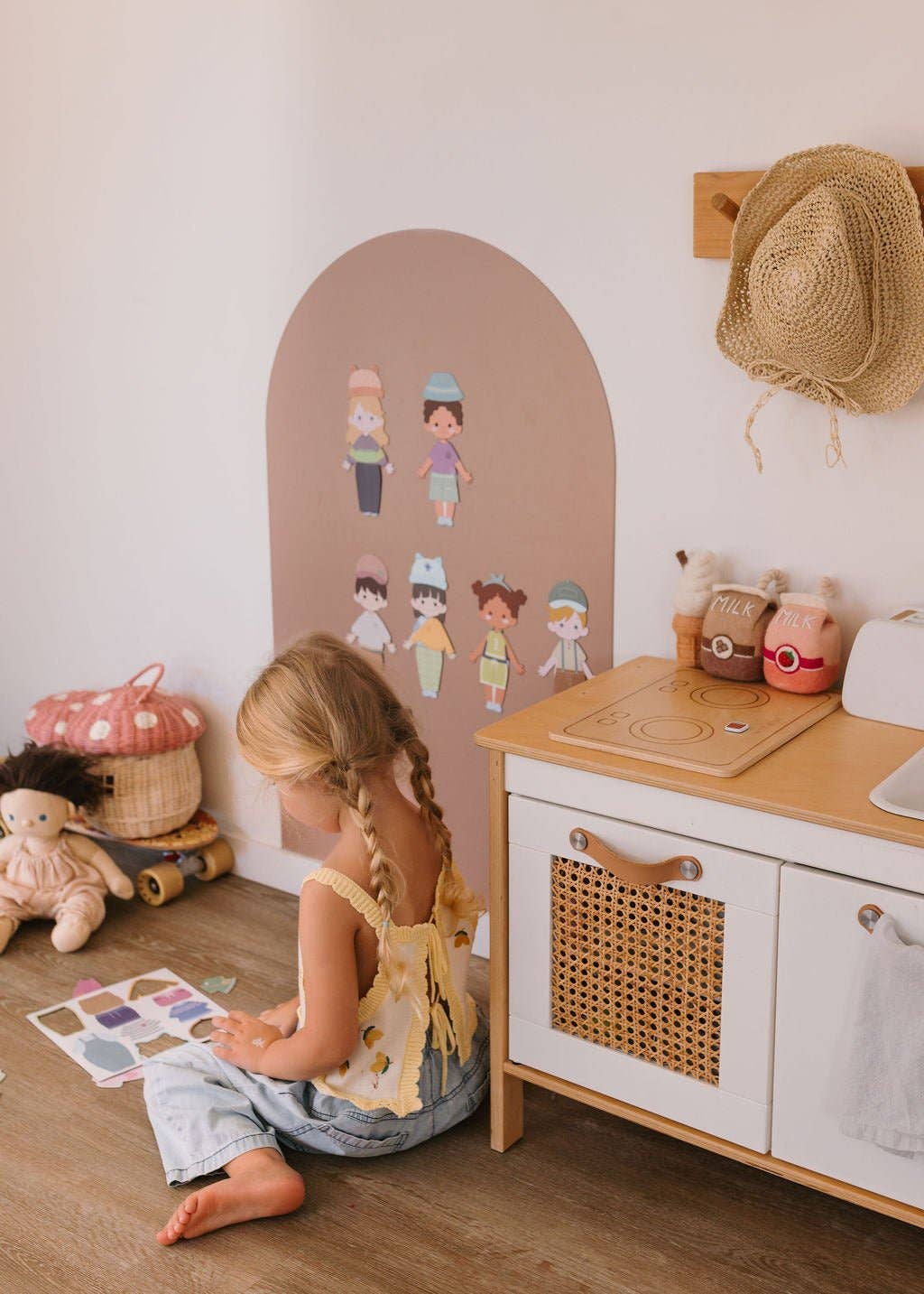 Dress Me Up Magnet Set | Mix & Match Magnetic Dolls for Kids