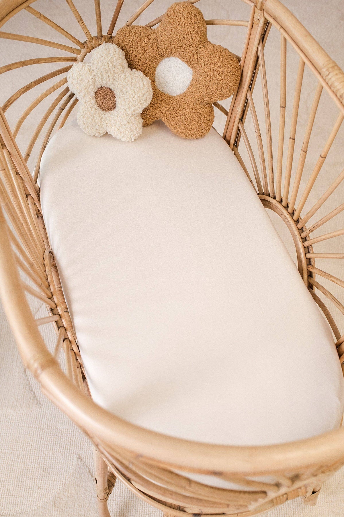 Bassinet/Co Sleeper Organic Sheet: Lilac