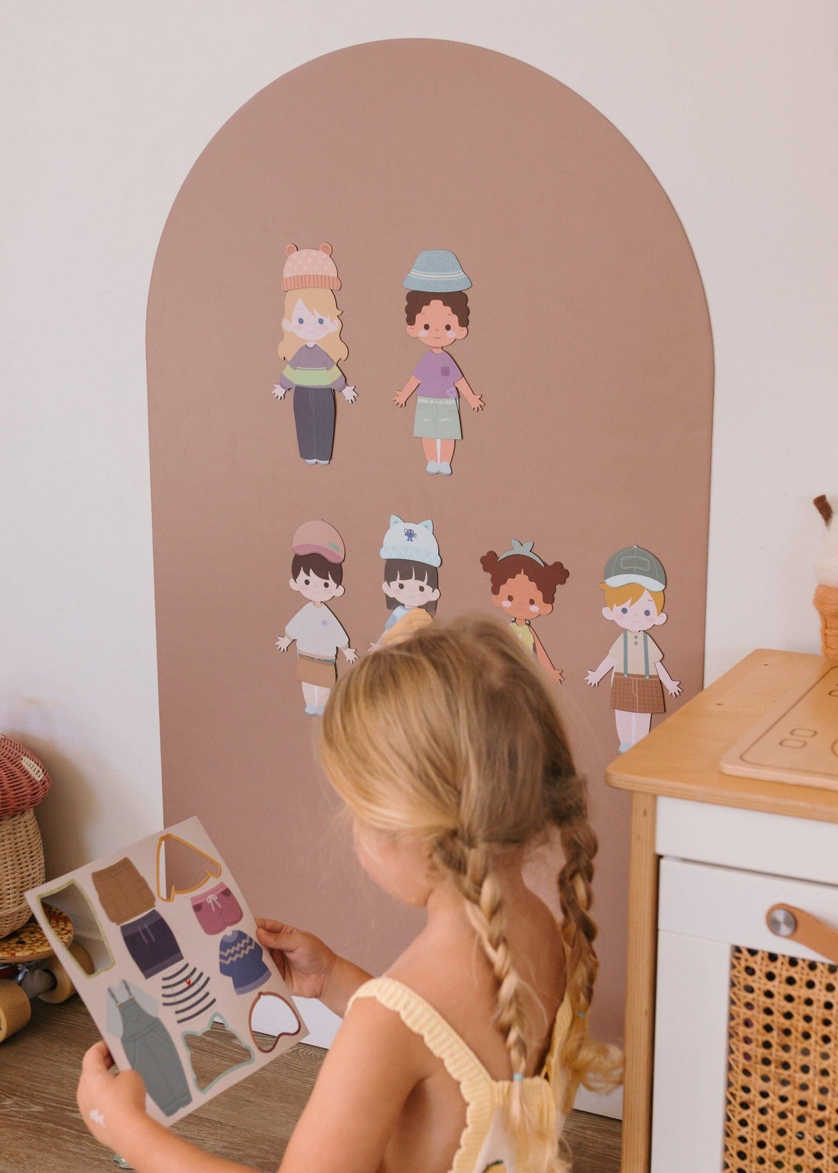 Dress Me Up Magnet Set | Mix & Match Magnetic Dolls for Kids
