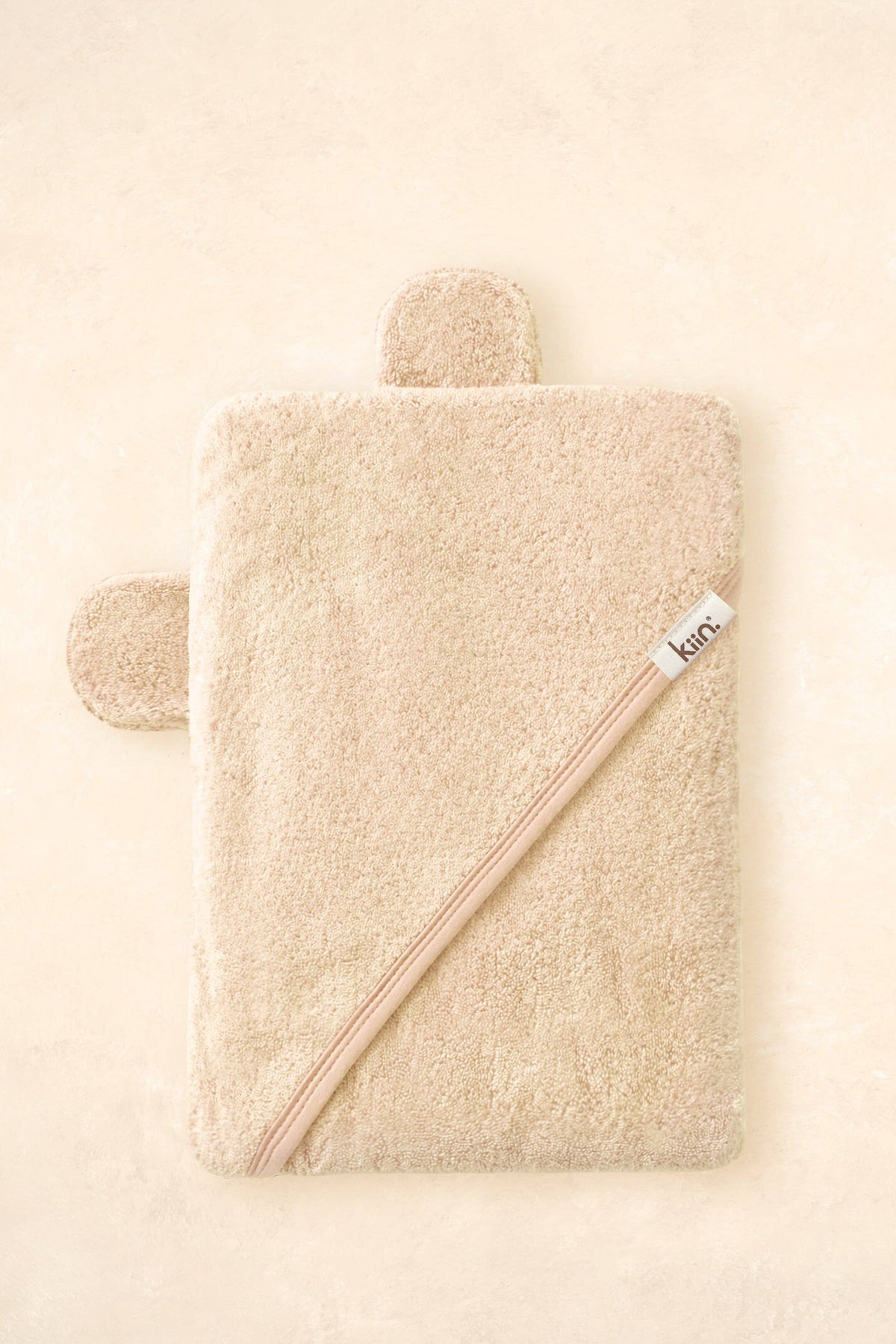 Hooded Towel: Buttercup