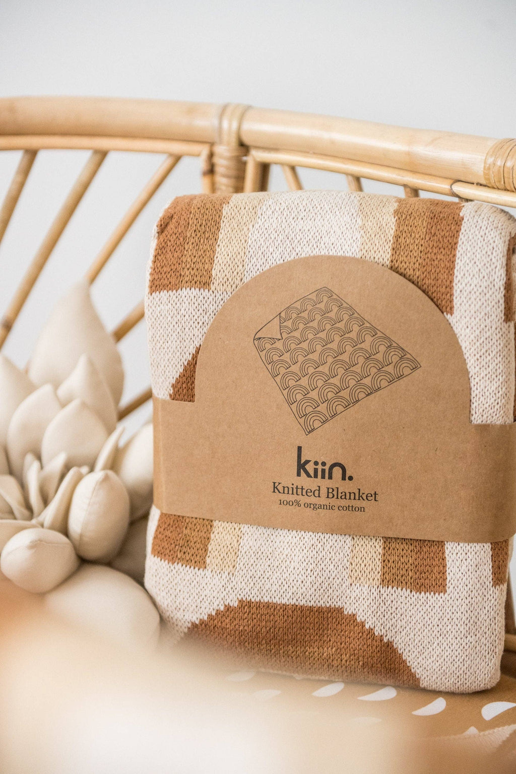 Organic Cotton Knitted Blanket: Rainbow