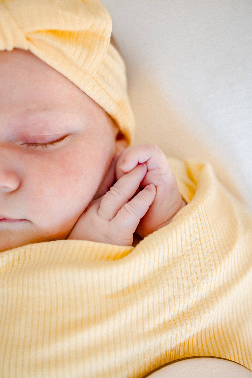 Bamboo Stretch Swaddle: Oat