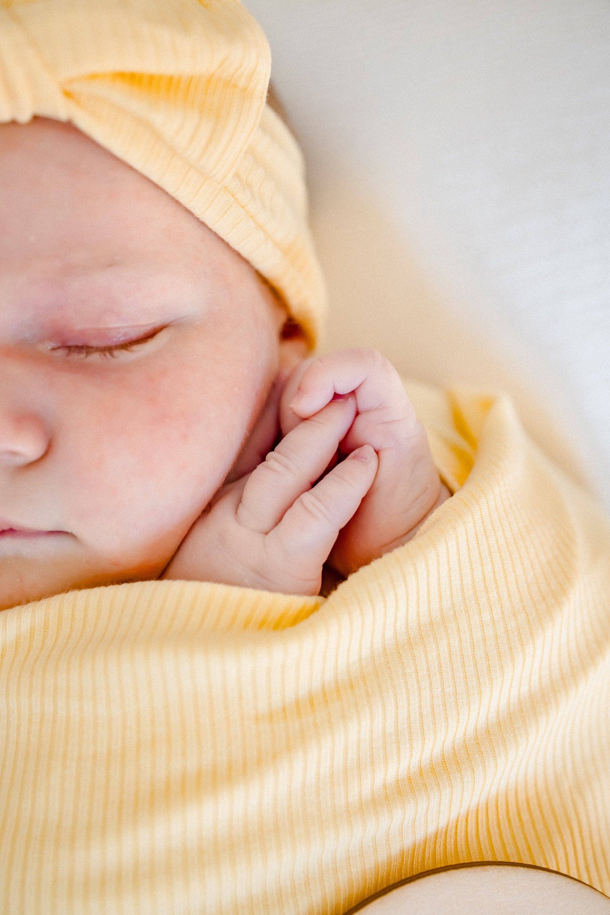 Bamboo Stretch Swaddle: Peony
