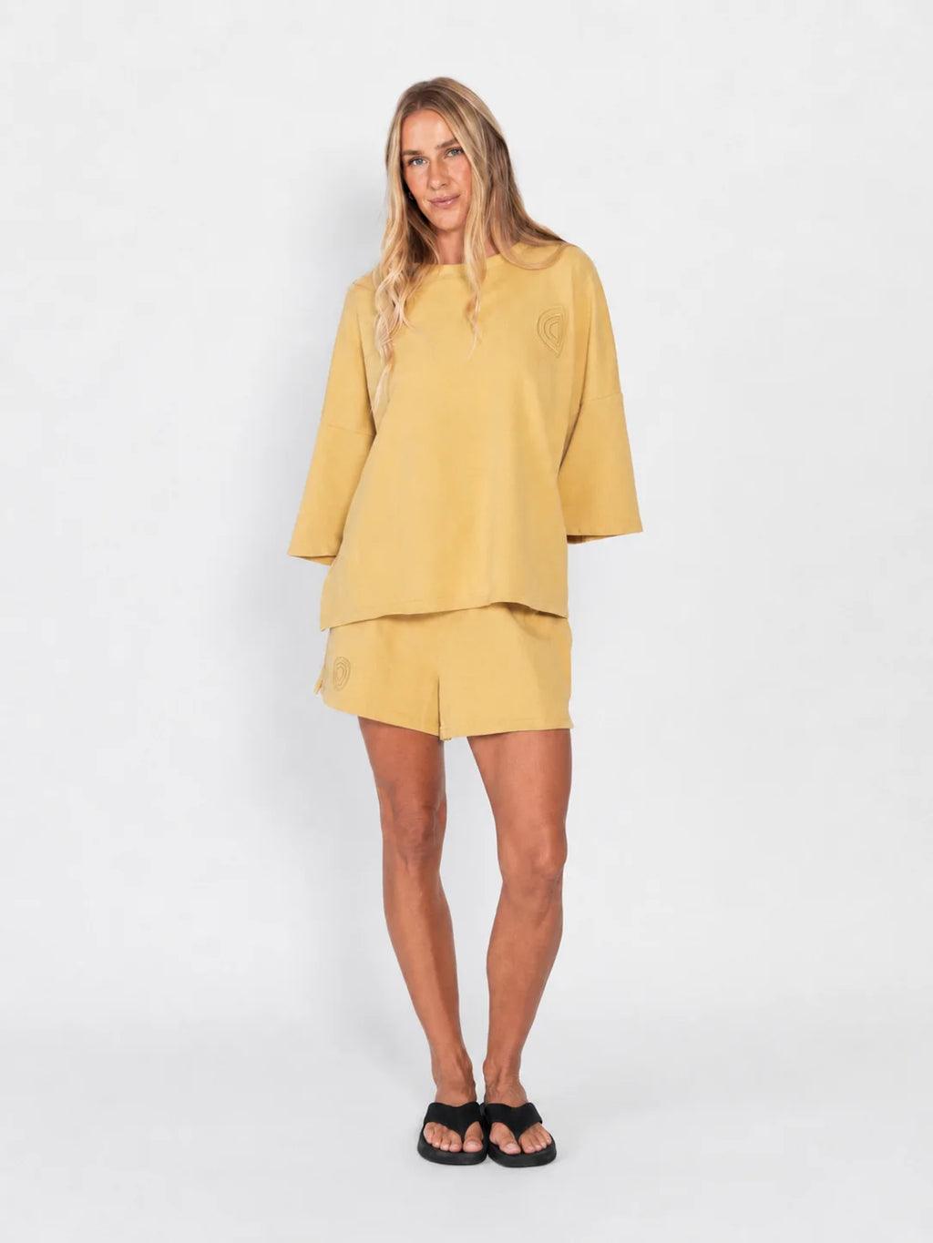 Basic Midweight Tee - Light Mustard