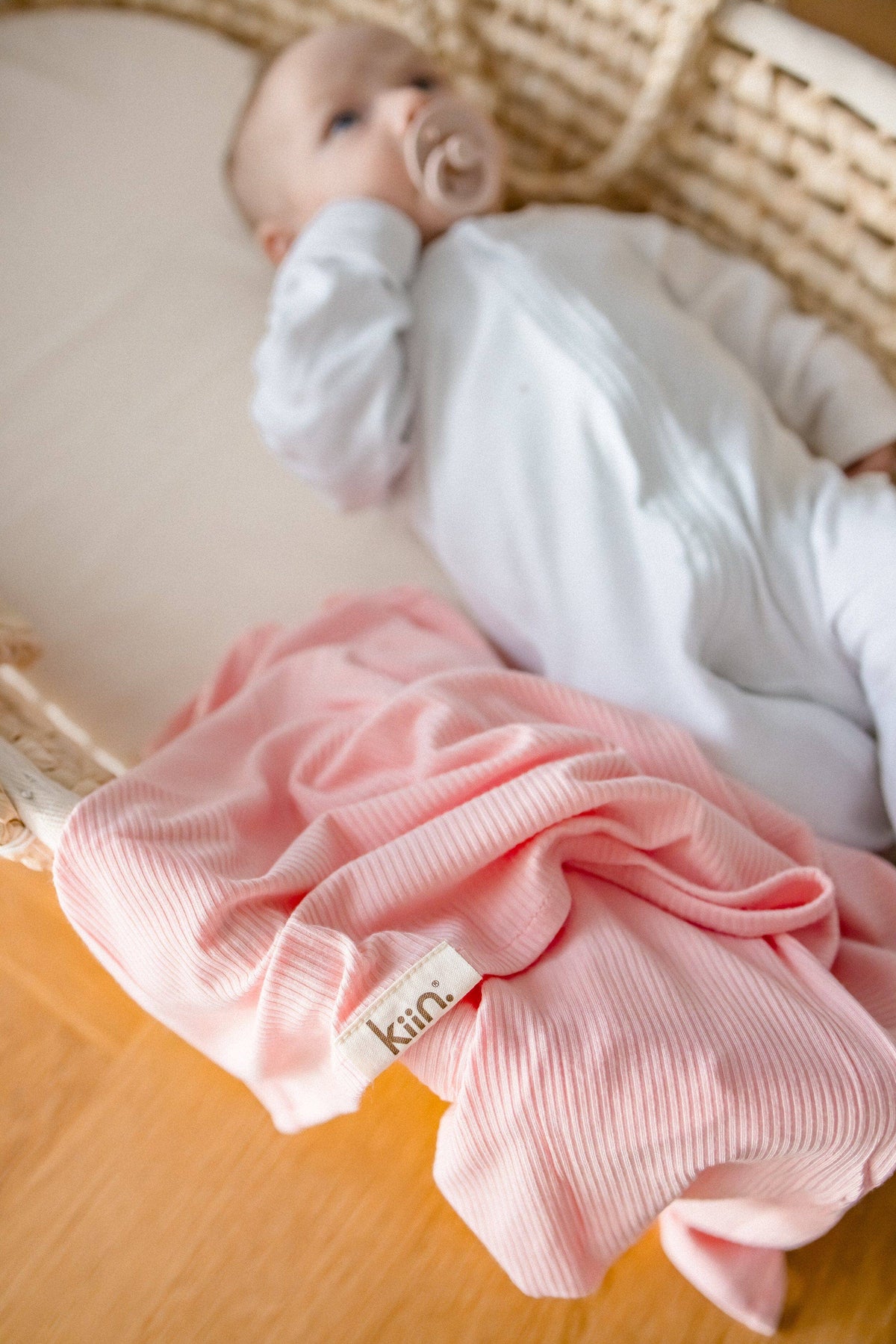 Bamboo Stretch Swaddle: Oat