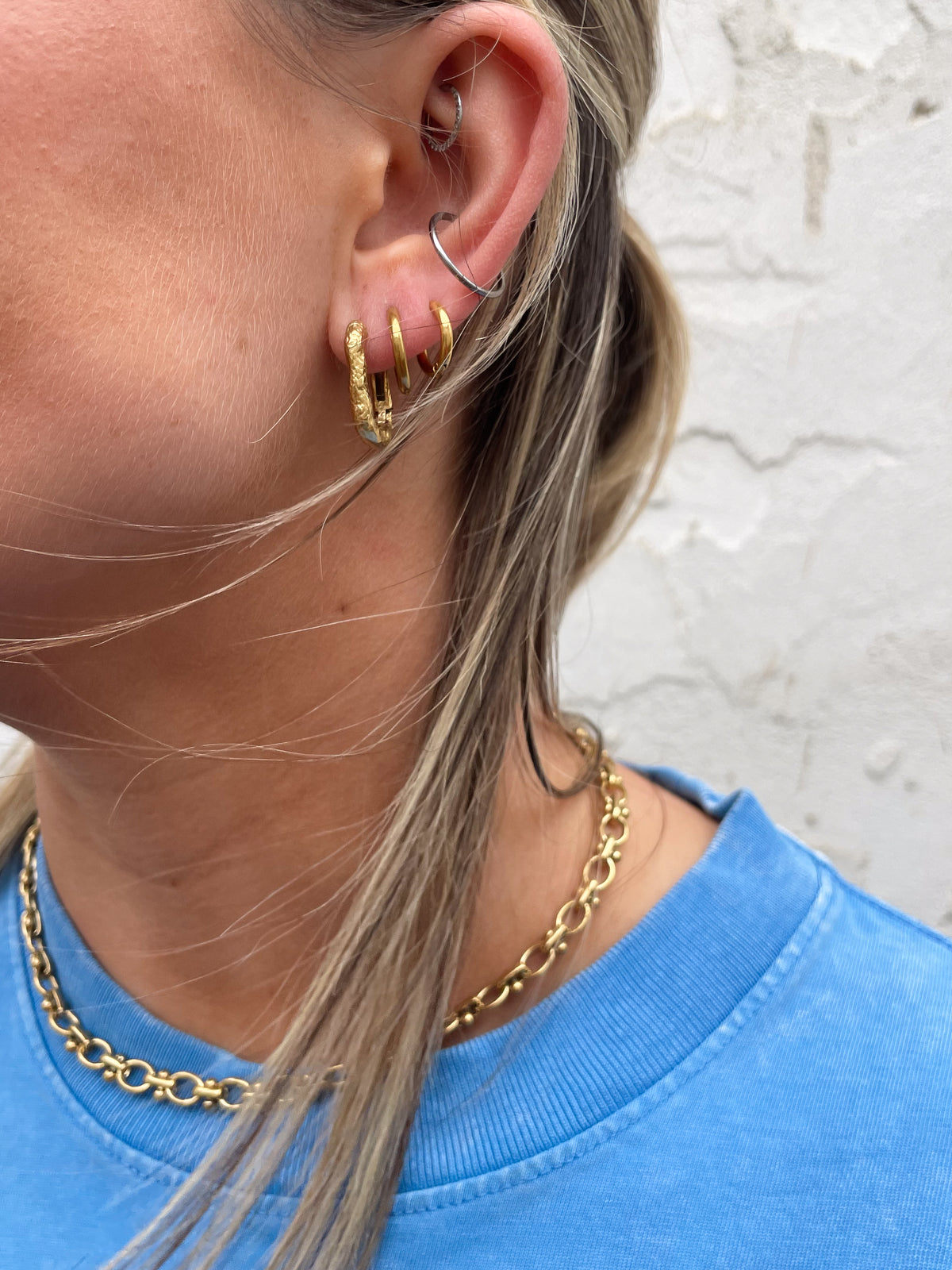 Isabelle Hammered Hoops