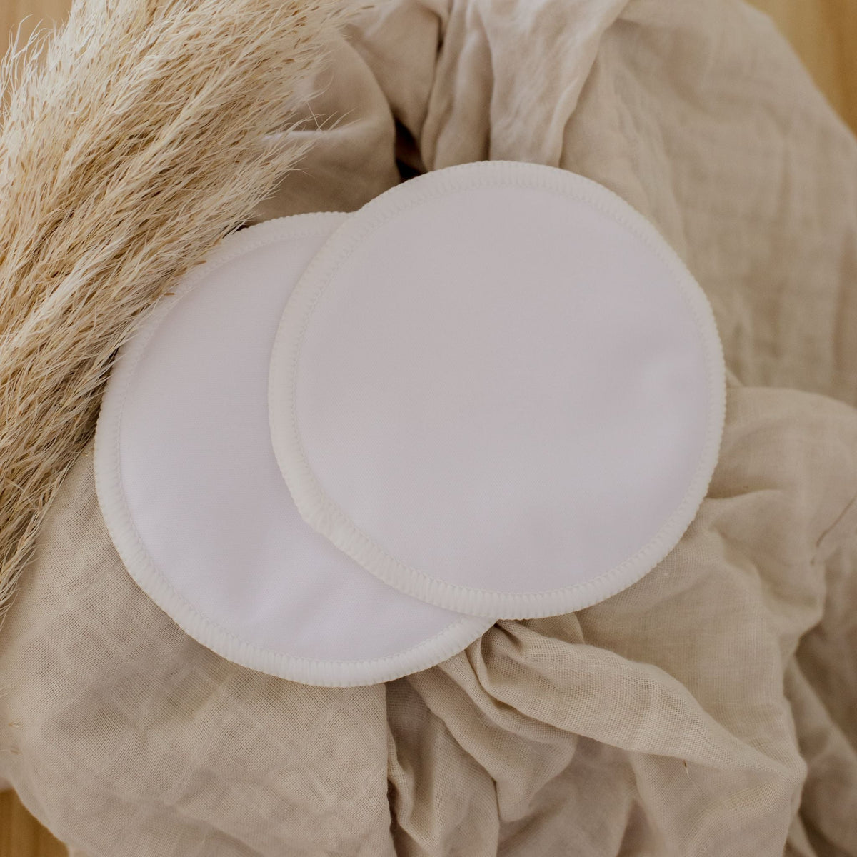 Zoe Sage Washable Bamboo Nursing Pads 8 Pack - Silk