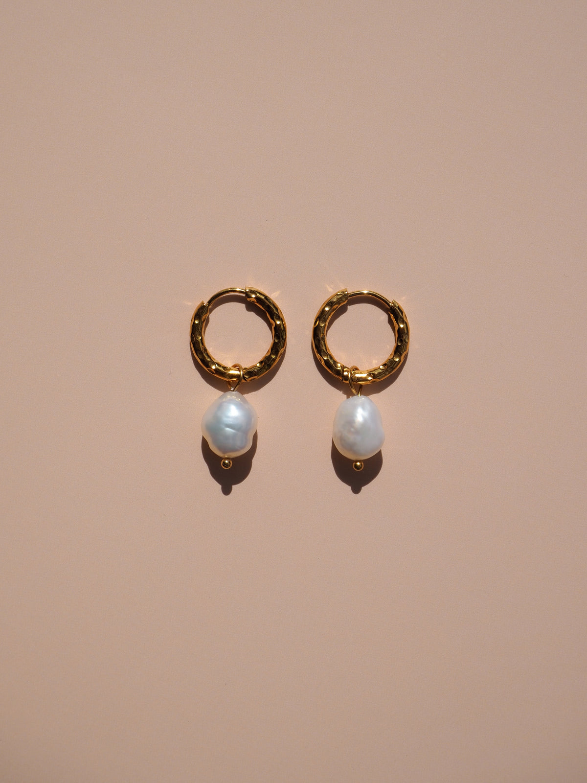Freshwater Pearl Hammered Hoops