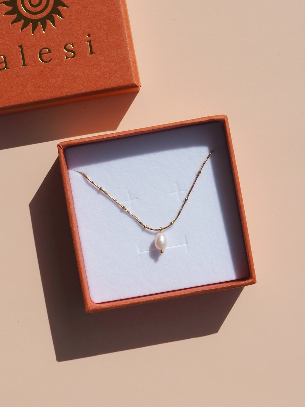 Dainty Pearl Necklace