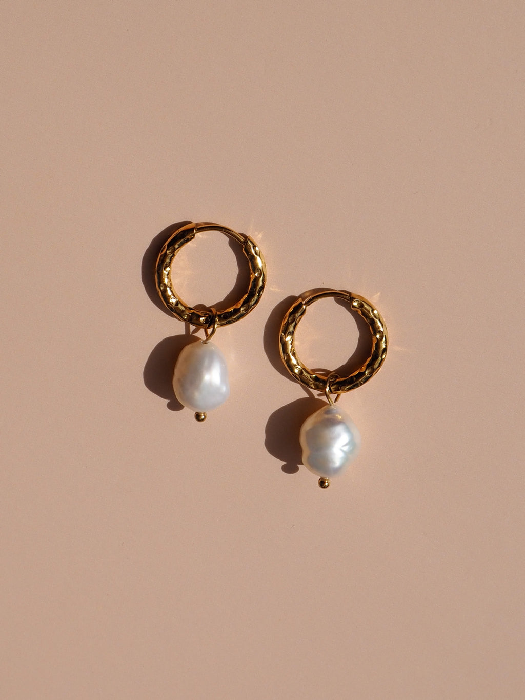 Freshwater Pearl Hammered Hoops