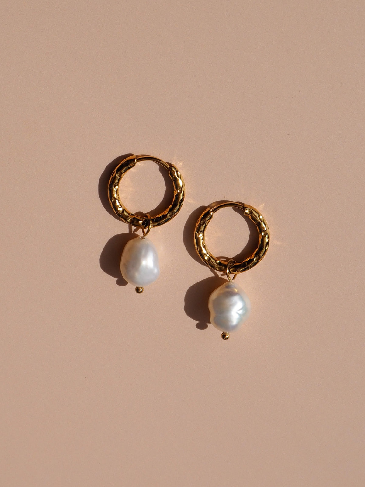 Freshwater Pearl Hammered Hoops