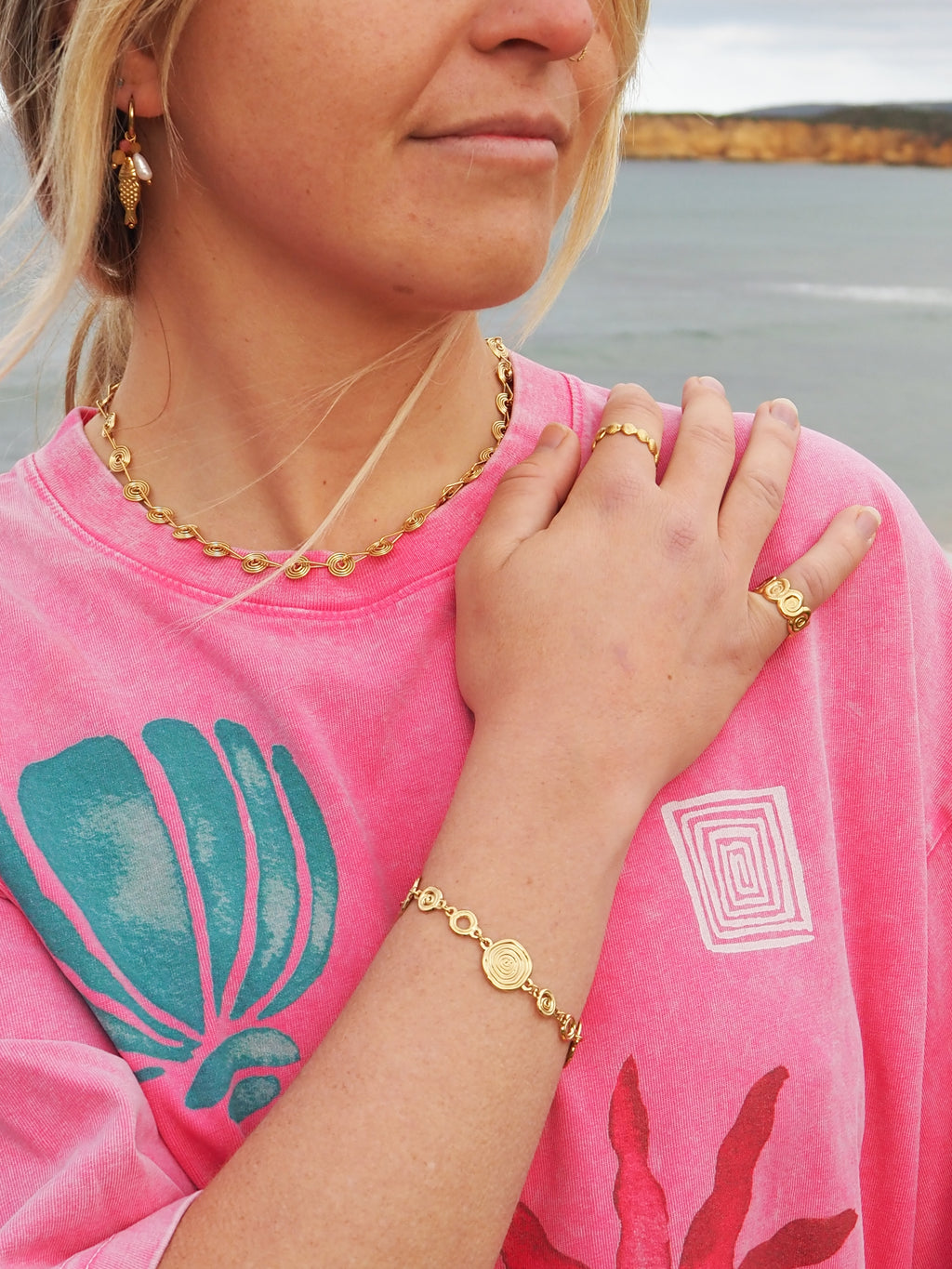 Swirly Spiral Link Necklace