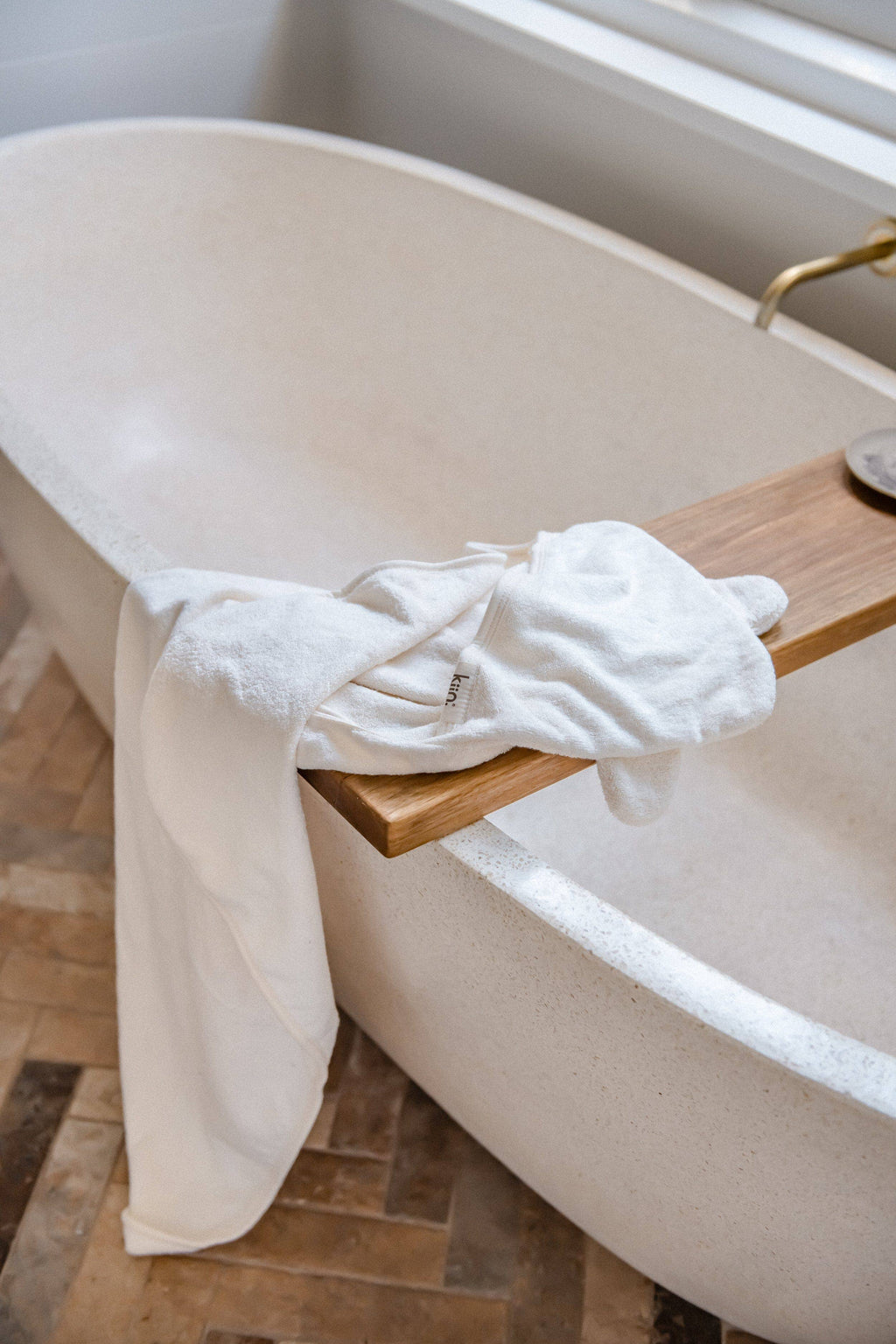 Hooded Towel: Buttercup