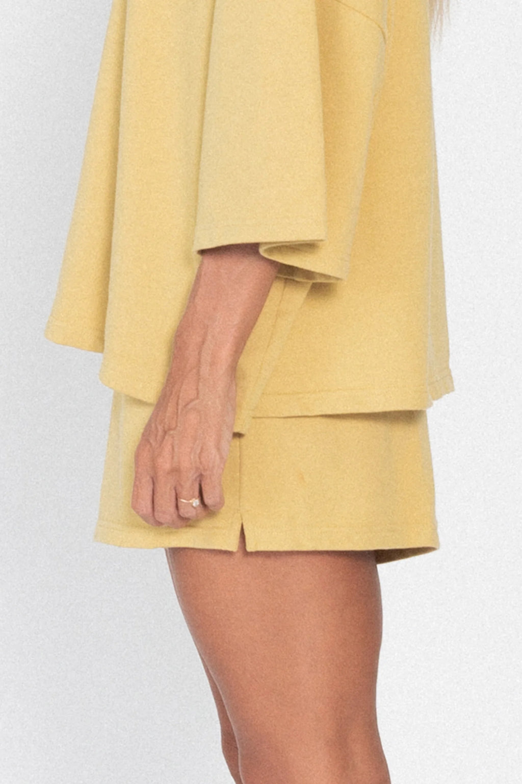 Basic Midweight Shorts - Light Mustard