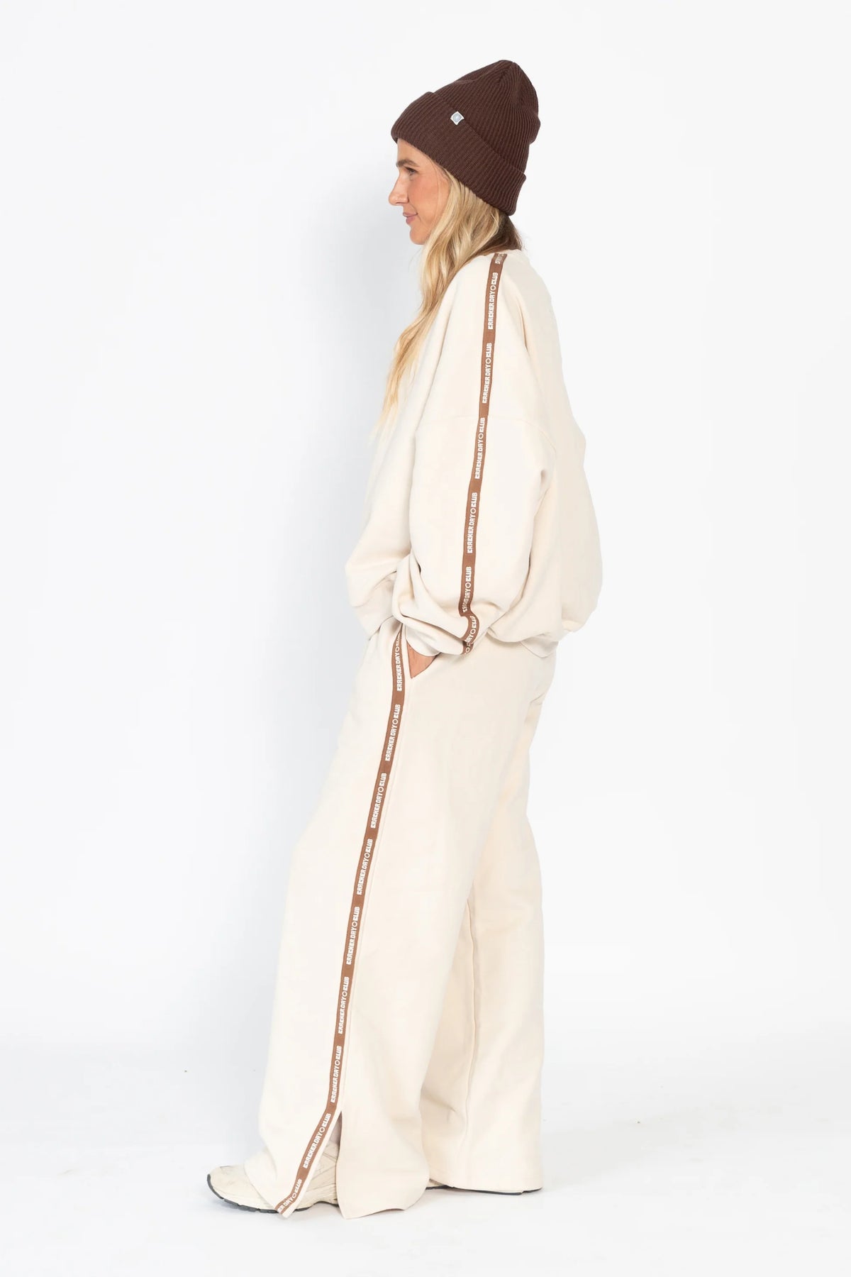 Cloud Racer Sweater - Latte