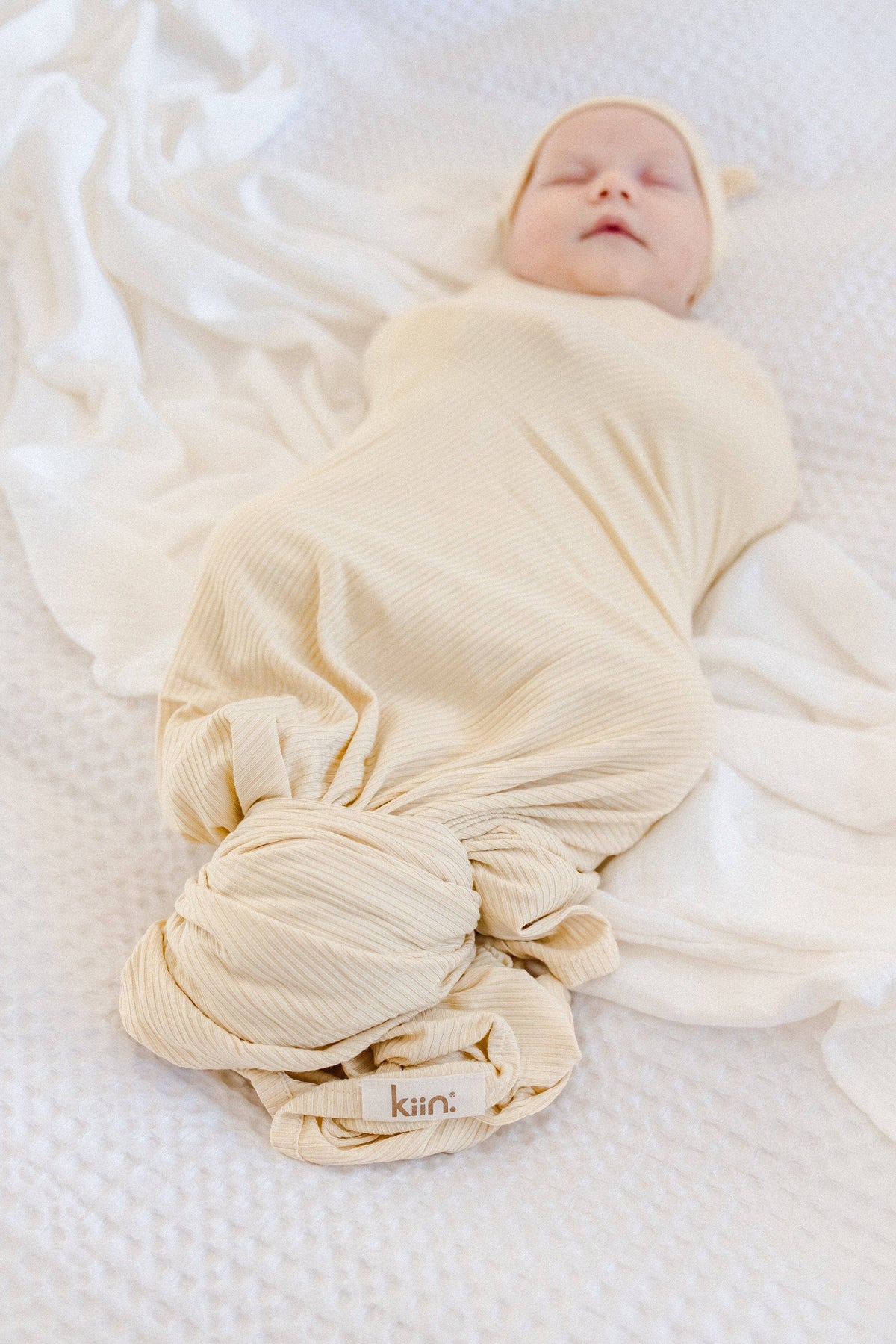 Bamboo Stretch Swaddle: Chocolate