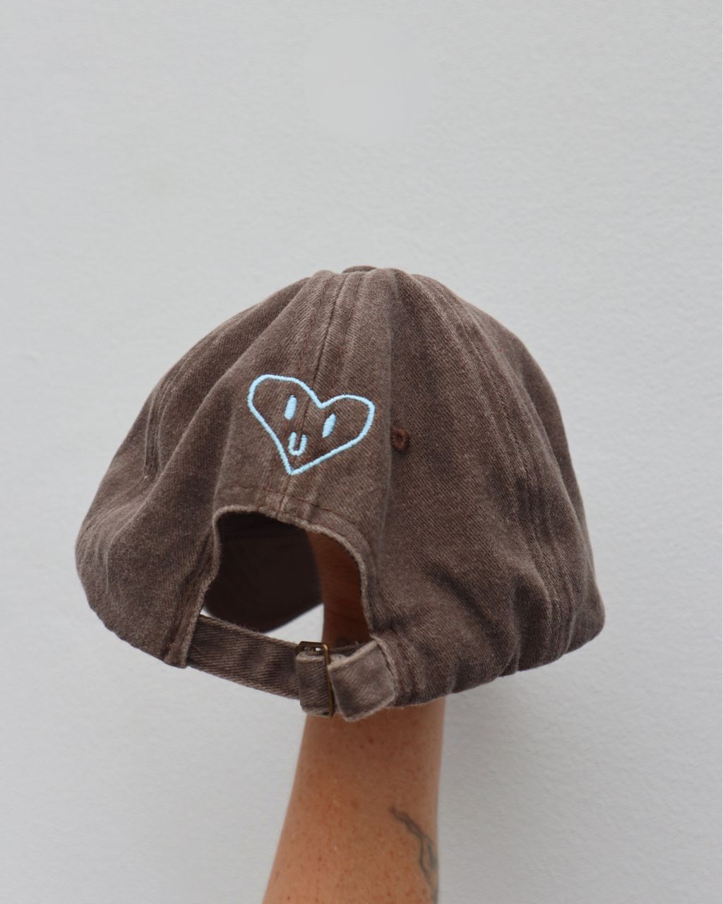 Heart Full Adults Cap: Cobalt/white